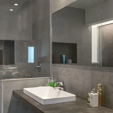 Apartment Stunning View